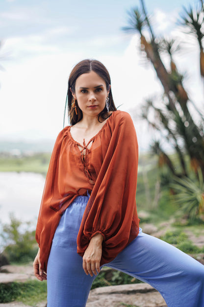 Blusa caliza
